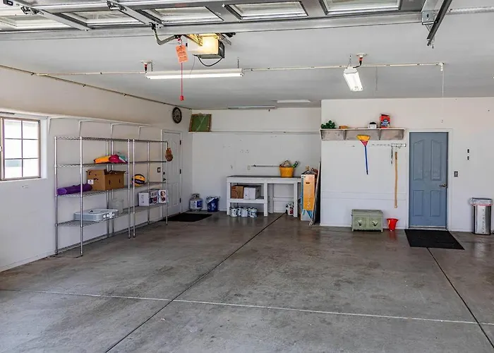 Escape - Pool, Spa, View, Pet Friendly Ferienhaus Lake Havasu City