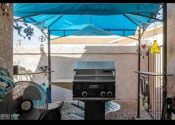 Escape - Pool, Spa, View, Pet Friendly Ferienhaus Lake Havasu City